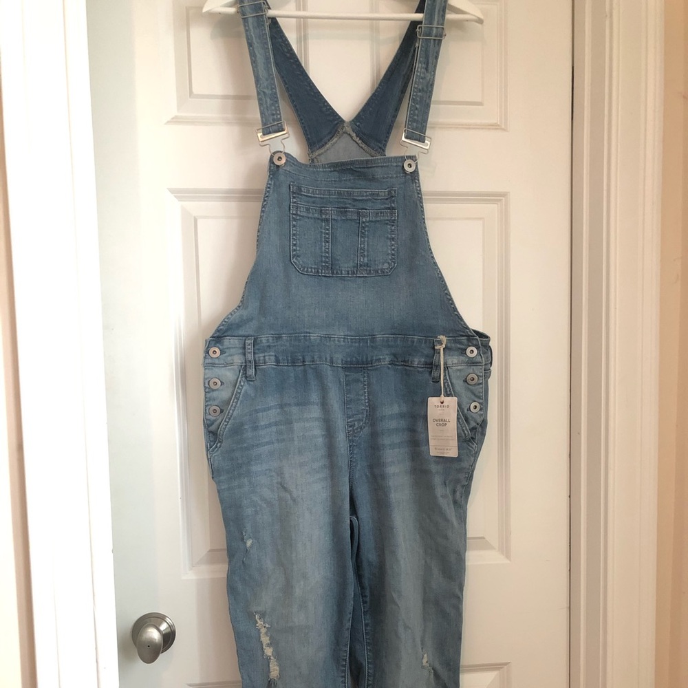 Relaxed, cropped, straight-leg overalls